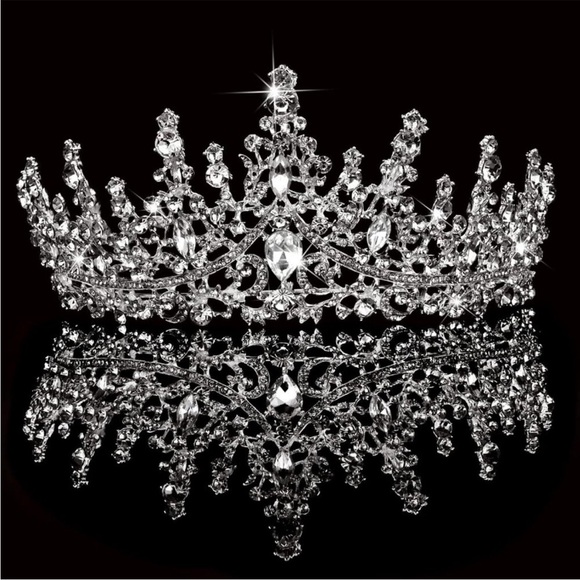 THINK VINTAGE ONLINE Accessories - - Silver Wedding Crystal Tiaras and Crowns for Women Royal Queen Headband NEW